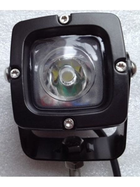 Прожектор LED610 черный точечный 900lm 10W Прожектор LED610 черный точечный 900lm 10W